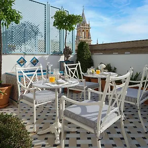 Boutique Triana House Hotel
