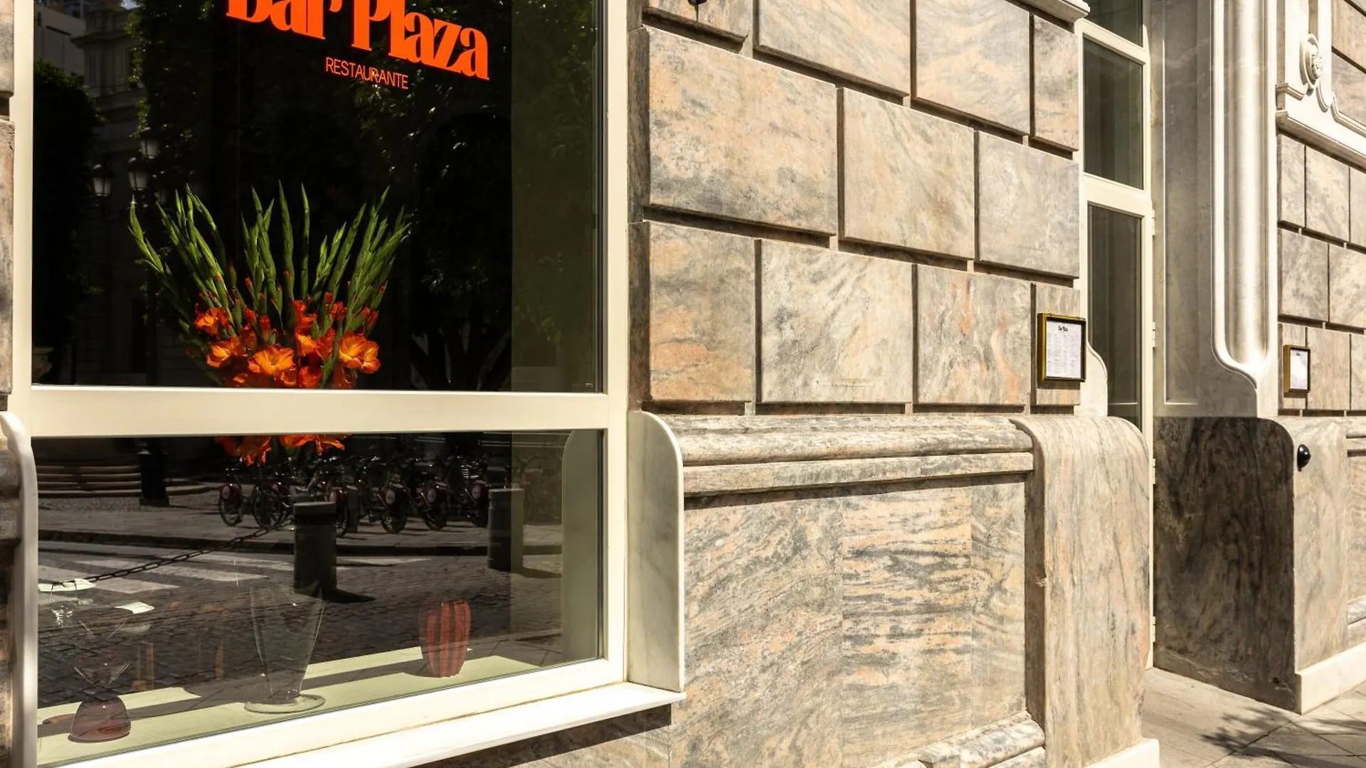 Mercer Plaza Sevilla 5 Gl