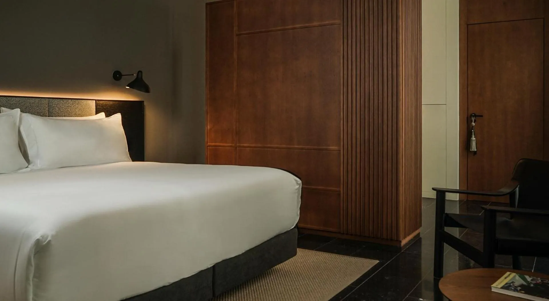 Mercer Plaza Sevilla 5 Gl Hotel Seville