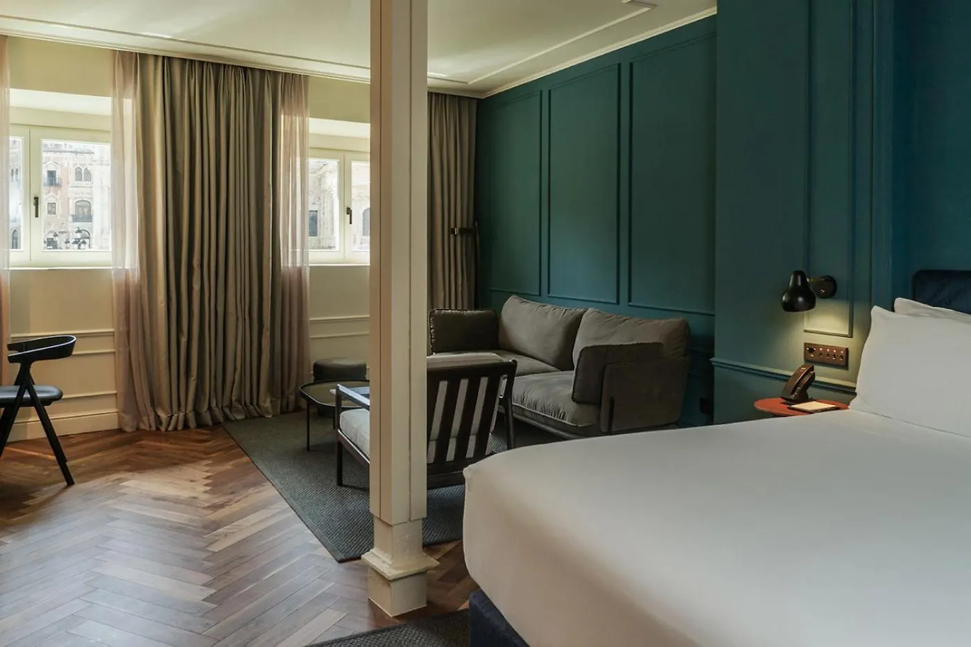 Mercer Plaza Sevilla 5 Gl Hotel
